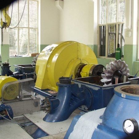 Revisionsarbeiten Weerbach Maschine